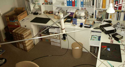 The Aspix 11 mounted on two aluminium tubes